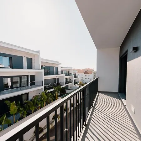 Agos - Luxury Ocean View شقة